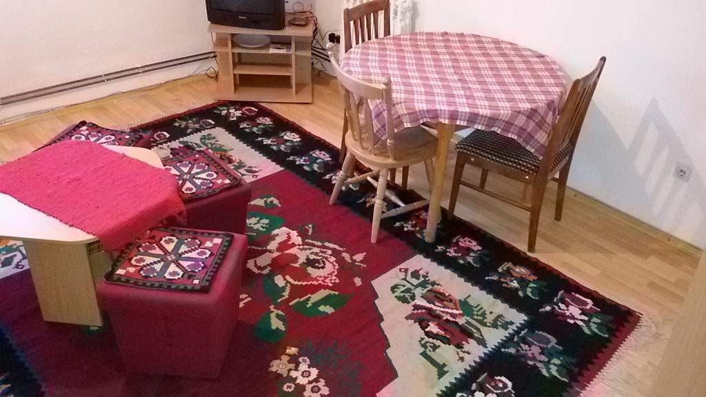 Apartments Ogorjelica Яхорина Номер фото