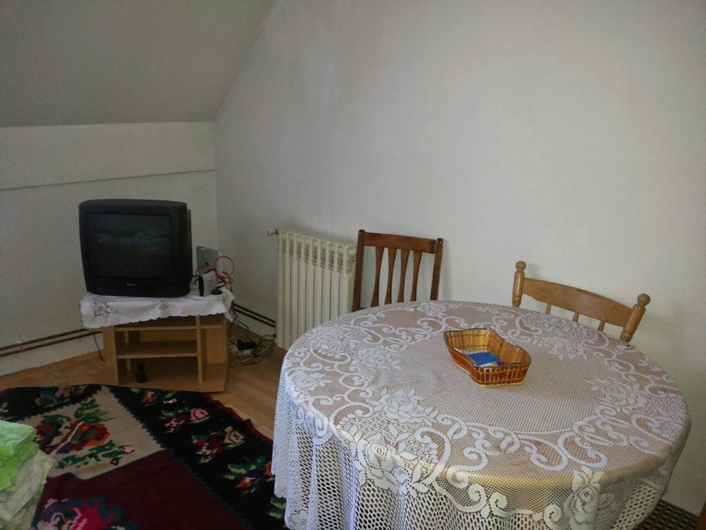 Apartments Ogorjelica Яхорина Номер фото