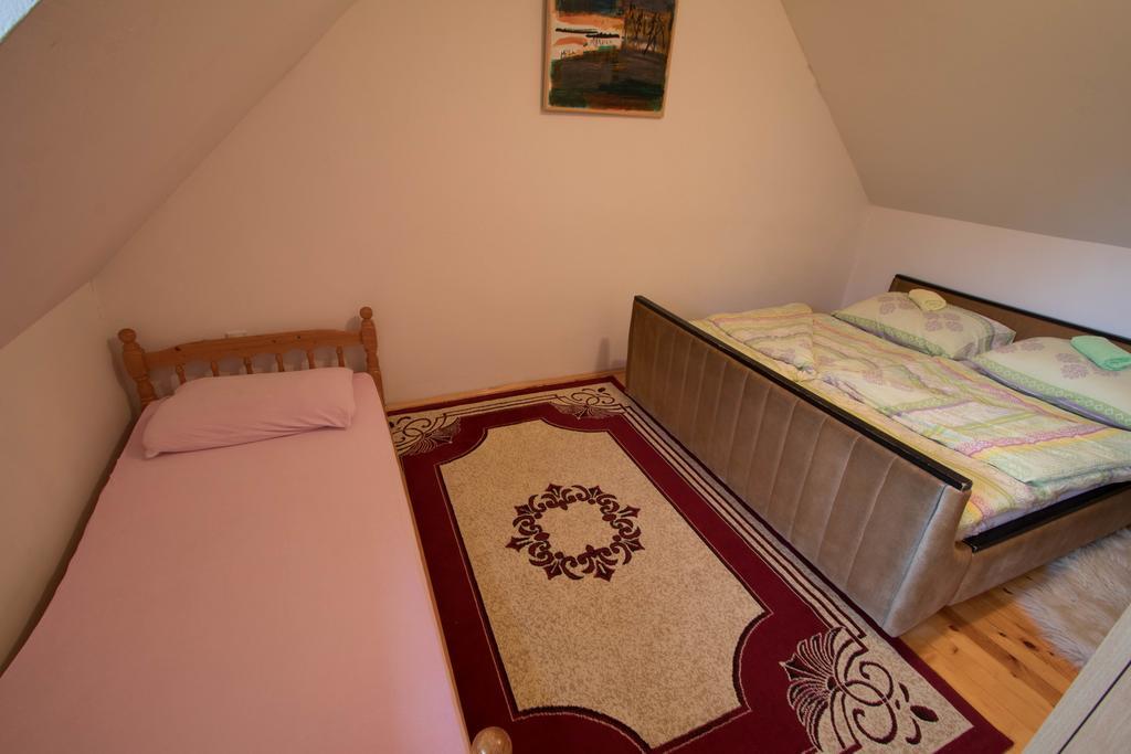 Apartments Ogorjelica Яхорина Екстер'єр фото